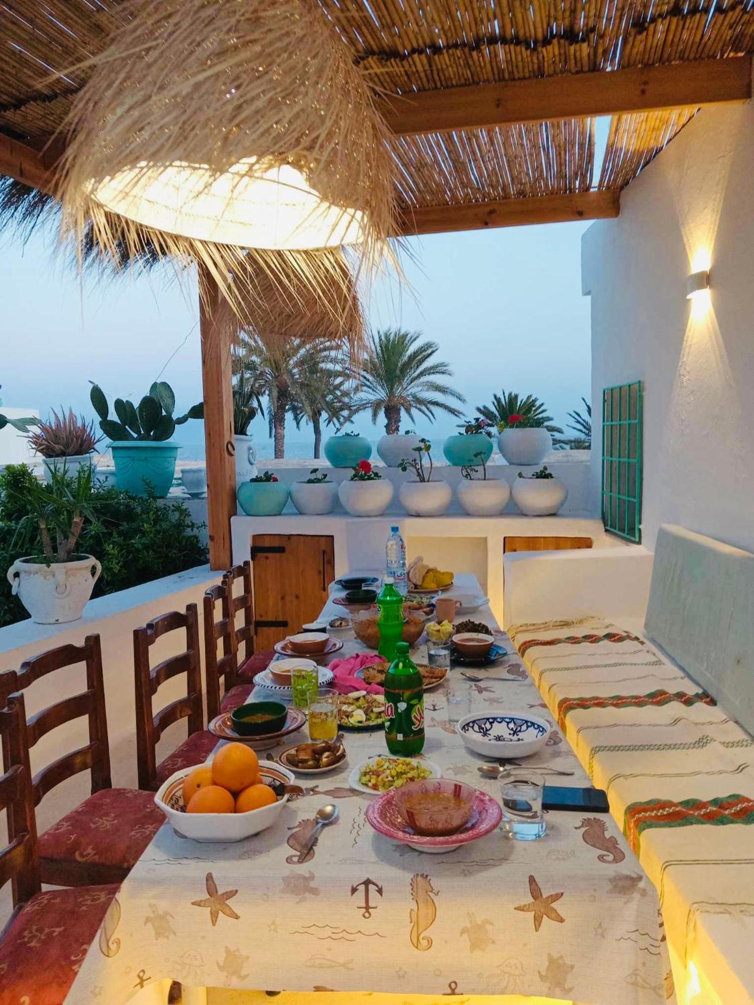 Dar El Mahdia By Daldoul Bed & Breakfast Bagian luar foto