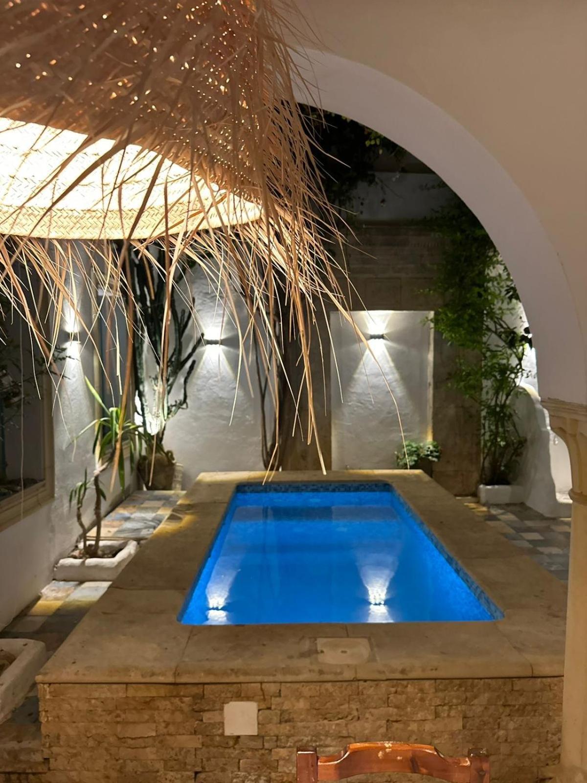 Dar El Mahdia By Daldoul Bed & Breakfast Bagian luar foto